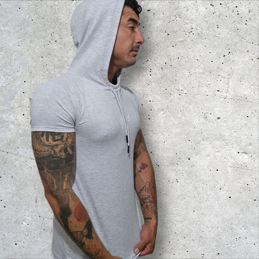 Polera con capucha ajustada Gris - Manga corta - Glifo's
