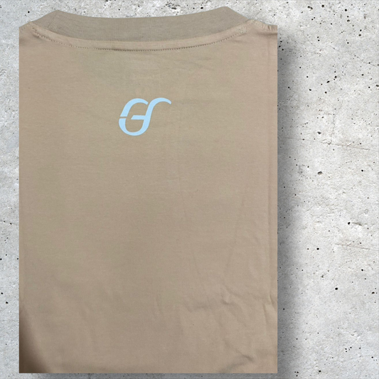 Polera Oversize Beige Glifo's - Estilo Urbano